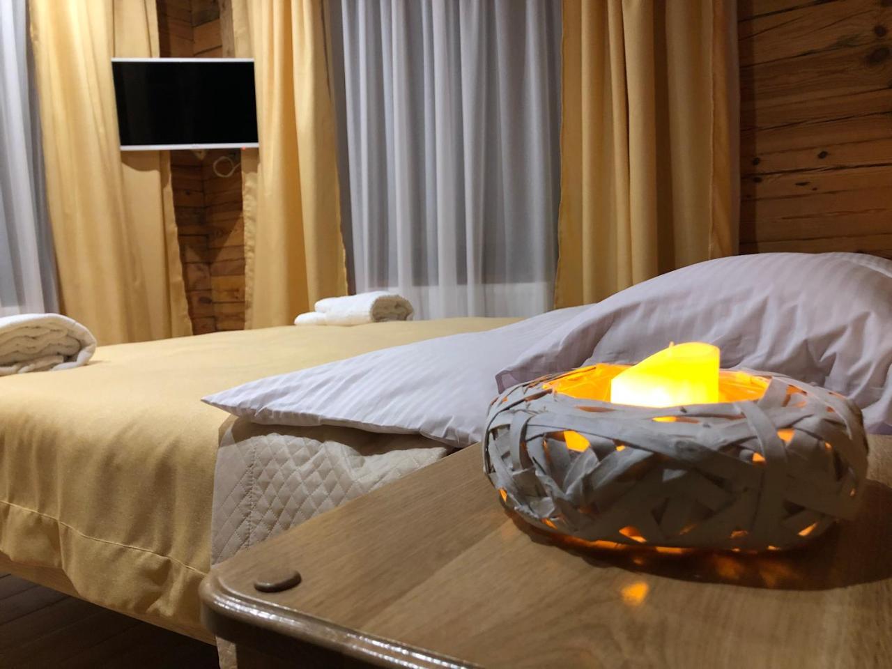Appartamento Golden Nest Yablunytsya Esterno foto