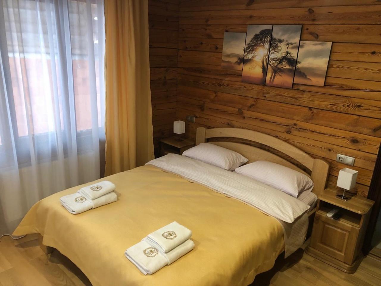 Appartamento Golden Nest Yablunytsya Esterno foto