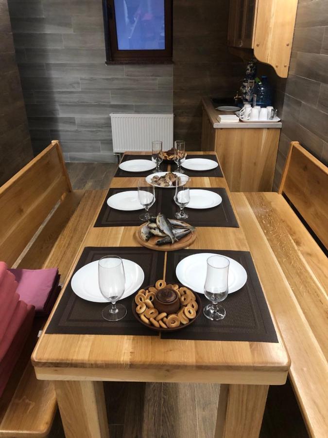 Appartamento Golden Nest Yablunytsya Esterno foto